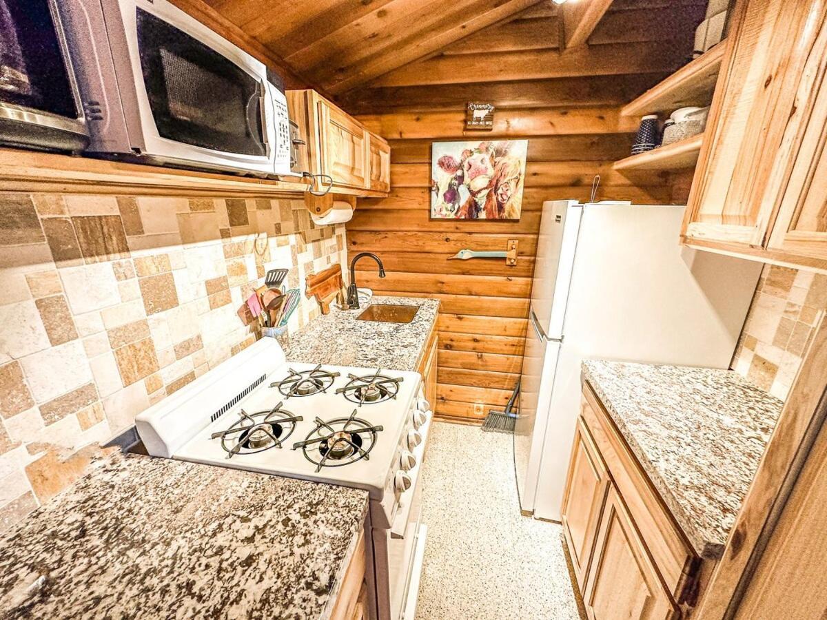 Village Vibes Deck And Bbq Duck Creek Village Εξωτερικό φωτογραφία